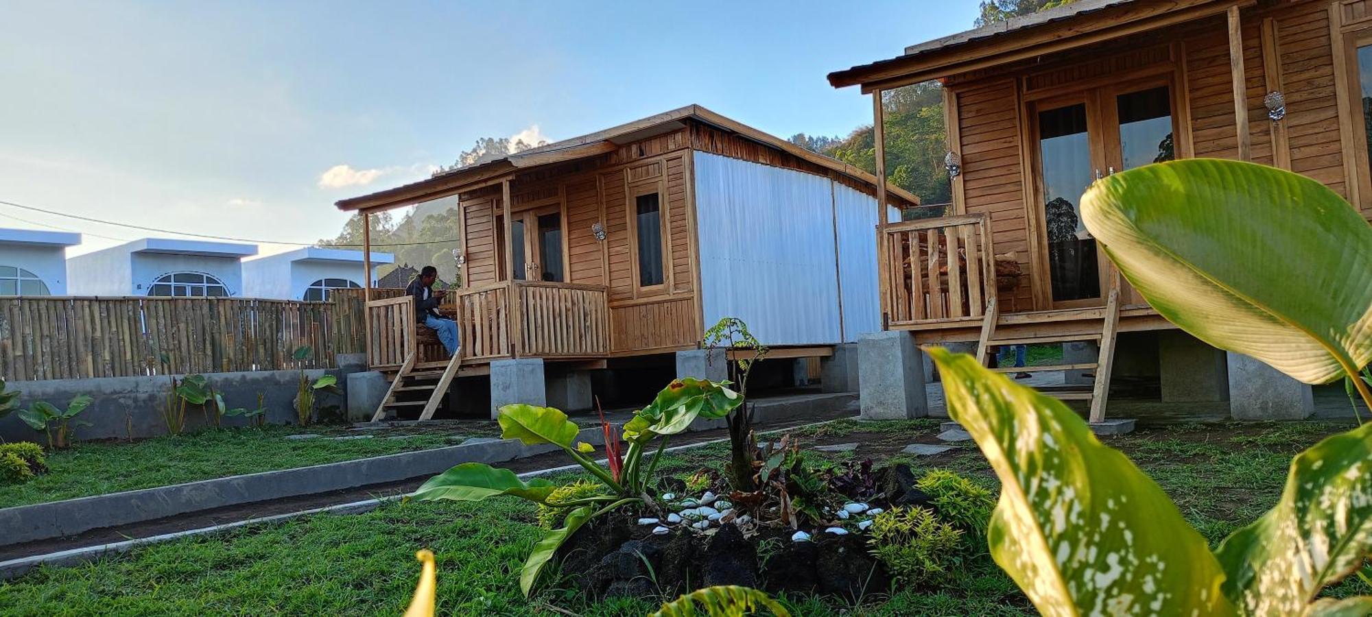 Вилла Batur Twin House Кубупенлокан Экстерьер фото